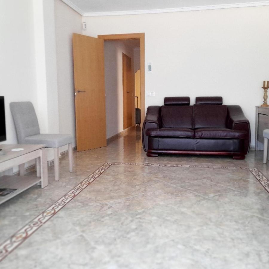 Habitacion Privada Cerca De Valencia En Vivienda Compartida ปาเตร์นา ภายนอก รูปภาพ