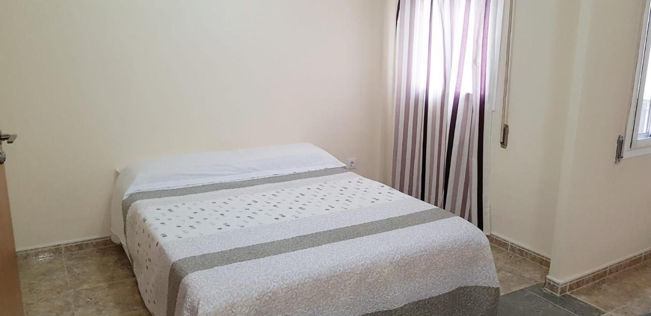 Habitacion Privada Cerca De Valencia En Vivienda Compartida ปาเตร์นา ภายนอก รูปภาพ